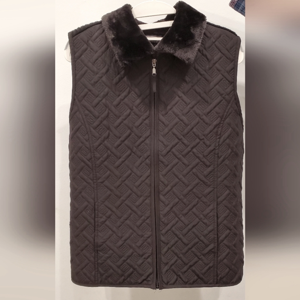 Women's Size XL Black Creazioni Effeci Quilted Vest